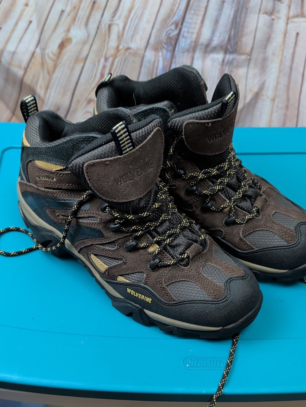 Wolverine Men's Brown Hiking Boots - Durable Trail Footwear Size 10.5